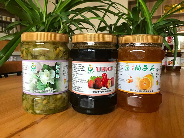 茉莉花花茶、桂圓紅棗花茶、柚子花茶